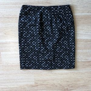 90. Halogen Skirt